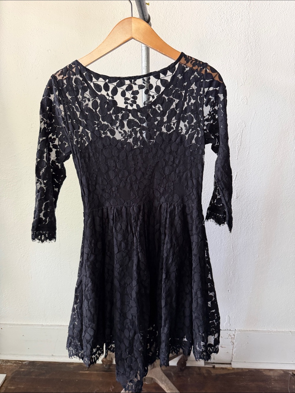 Free People Lace Dress Size 4 - Picture 3 of 3